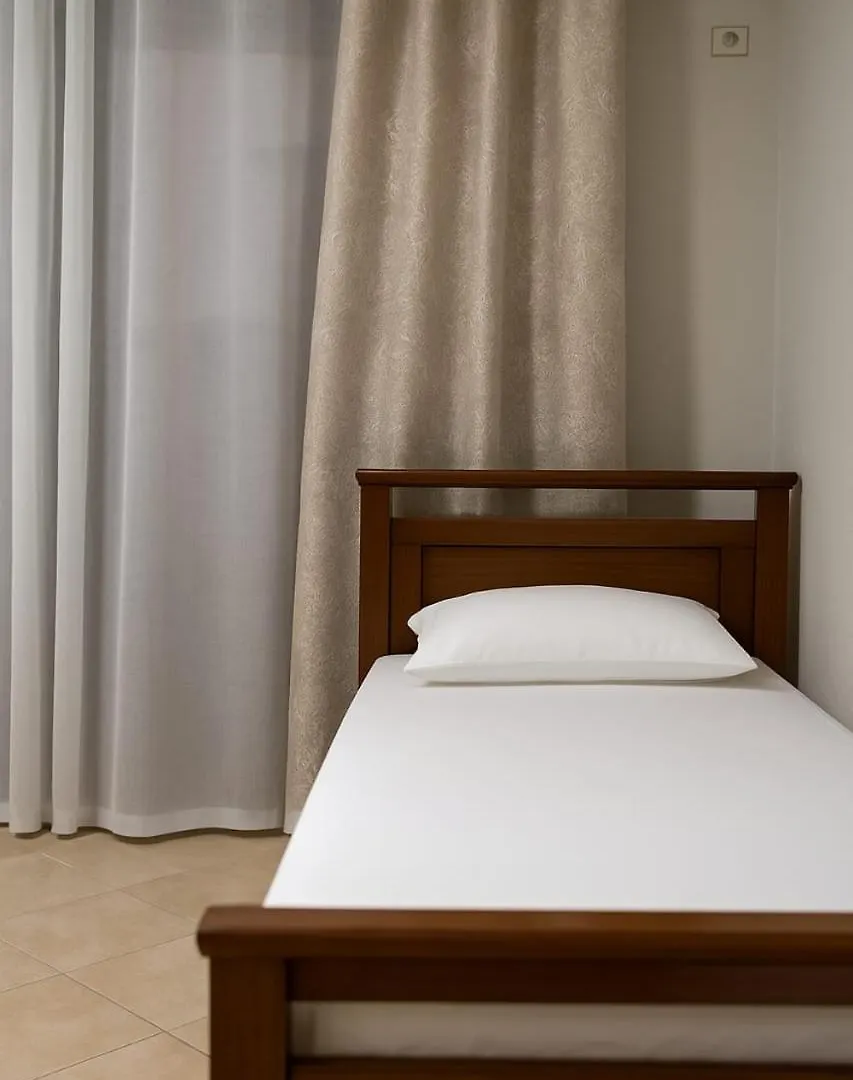 Daire Lungo Mare Apartmens Avlonya